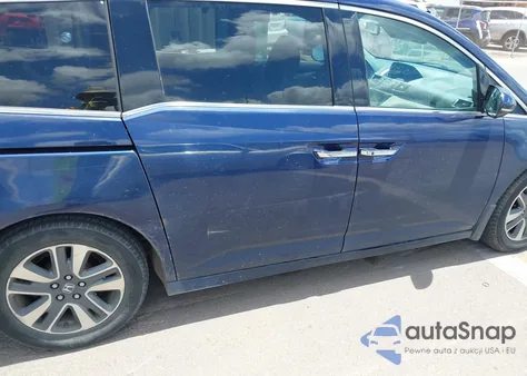 2015 Honda Odyssey Touring/Touring Elite z USA, uszkodzony, nr VIN 5FNRL5H95FB006918